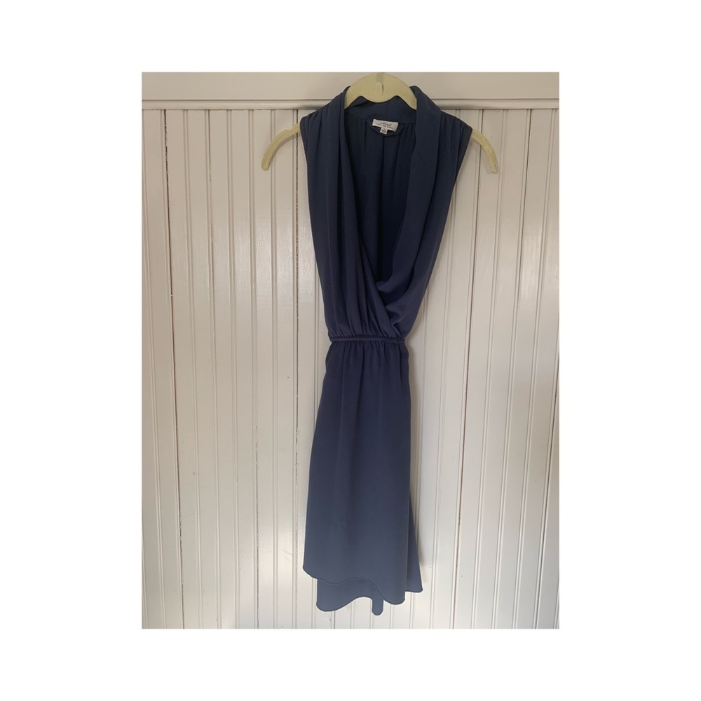 Aritzia Wilfred navy dress